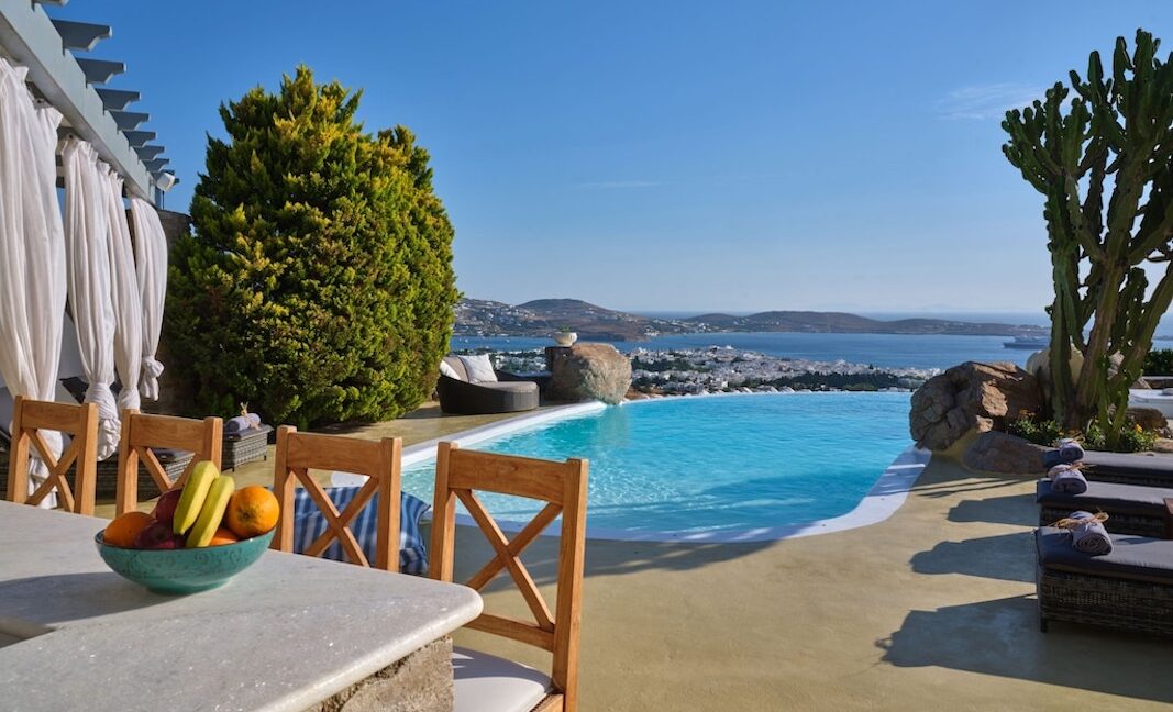 Villa in Paros with panoramic views. Luxury Estates in Paros Greece, Luxury Properties Paros Greece 31