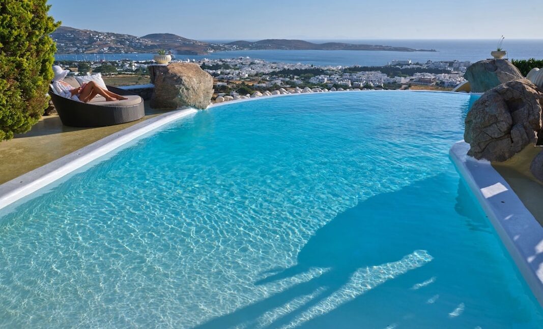 Villa in Paros with panoramic views. Luxury Estates in Paros Greece, Luxury Properties Paros Greece 32