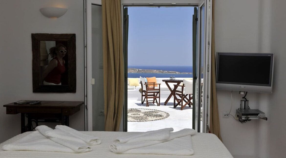 Villa in Paros with panoramic views. Luxury Estates in Paros Greece, Luxury Properties Paros Greece 7