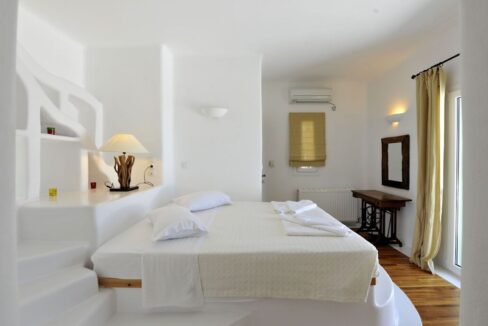 Villa in Paros with panoramic views. Luxury Estates in Paros Greece, Luxury Properties Paros Greece 9