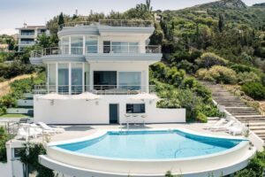 Villa in South Athens with Sea Views, Porto Rafti Villa for sale, Property in Greece, Real Estate Athens, Villas for Sale Athens