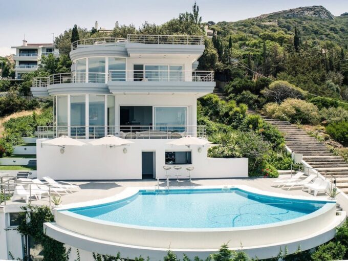 Villa in South Athens with Sea Views, Porto Rafti Villa for sale, Property in Greece, Real Estate Athens, Villas for Sale Athens