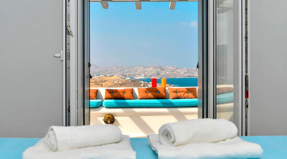 villas for sale in Paros, Paros Real Estate 1