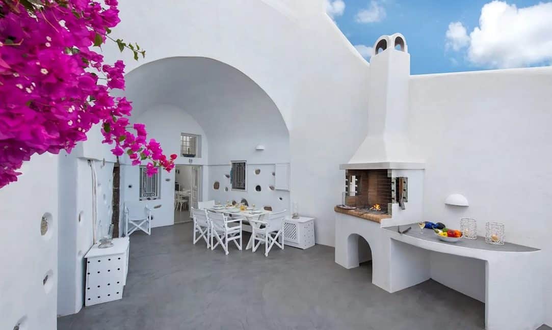 House with pool in Santorini for Sale, Santorini Property 4