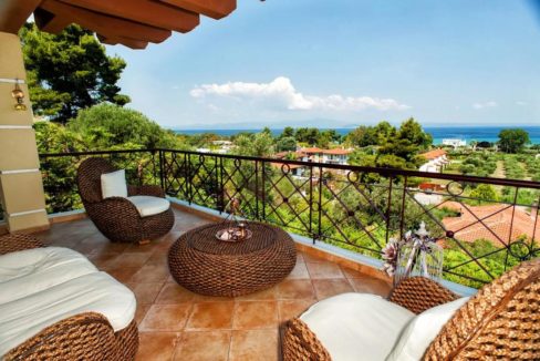 House with sea view for Sale Pefkohori Halkidiki, Kassandra