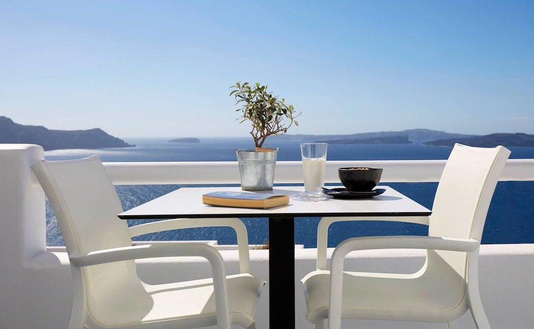 Oia Santorini, Santorini real Estate 18