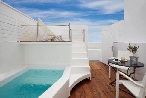 Oia Santorini, Santorini real Estate 24