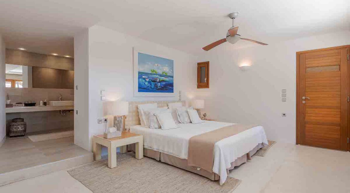 Seafront Villa in Attica with Private Beach 16