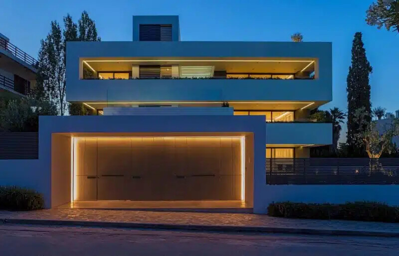 Luxury House North Athens, Ground Floor Maisonette with Garden u0026 Pool