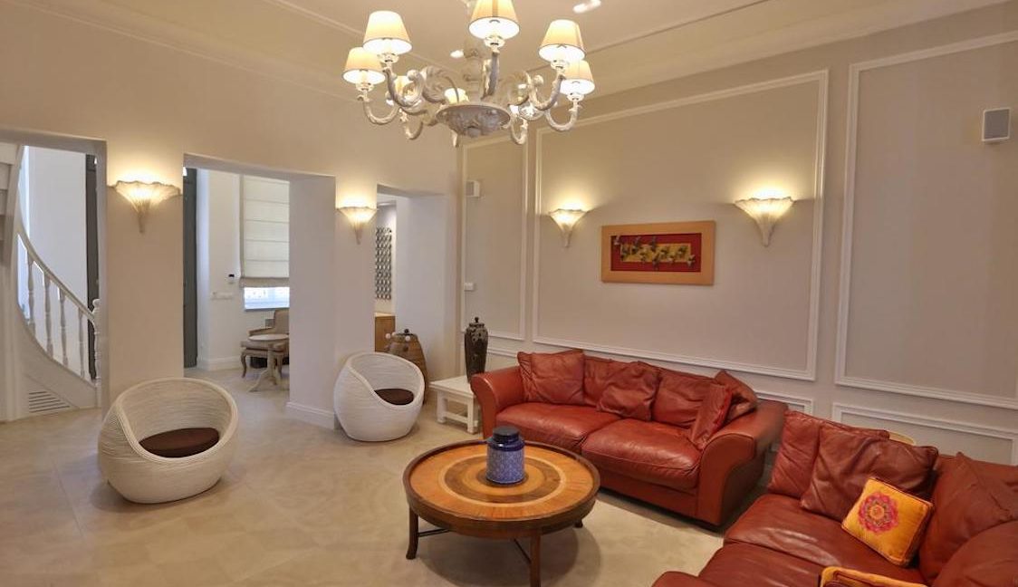 Neoclassic Villa Syros Islands, Greek Properties 2
