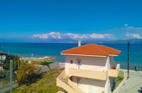 Seafront House Corinthos in amazing price