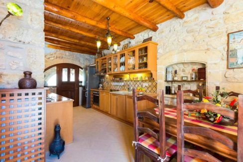 Villa Casa Sanguinazzo historical building in Crete 10