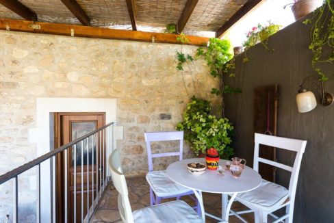 Villa Casa Sanguinazzo historical building in Crete 18