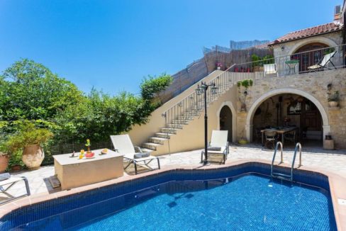 Villa Casa Sanguinazzo historical building in Crete 22