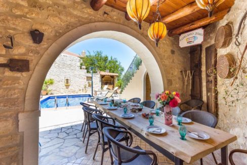 Villa Casa Sanguinazzo historical building in Crete 24