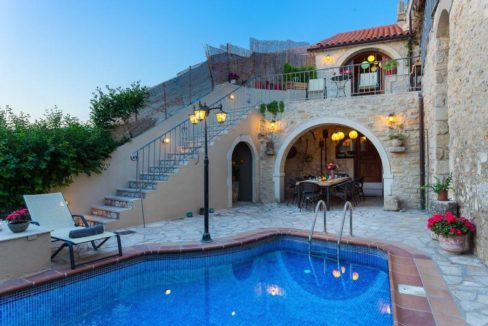 Villa Casa Sanguinazzo historical building in Crete 25