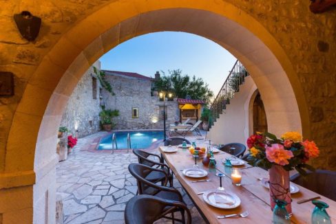 Villa Casa Sanguinazzo historical building in Crete 26