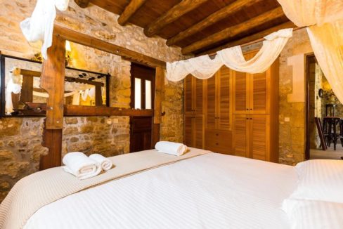 Villa Casa Sanguinazzo historical building in Crete 6