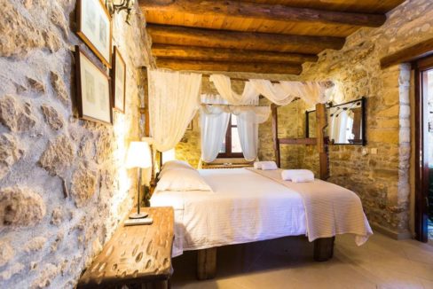 Villa Casa Sanguinazzo historical building in Crete 7