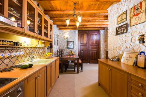 Villa Casa Sanguinazzo historical building in Crete 8