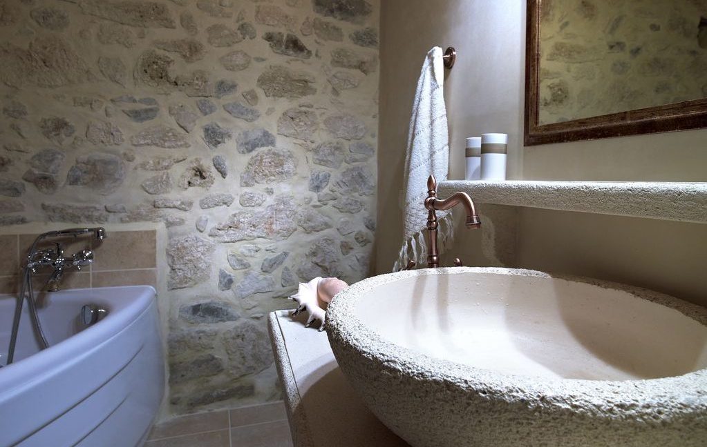 House Heraklio Crete for sale, Houses in Crete 16