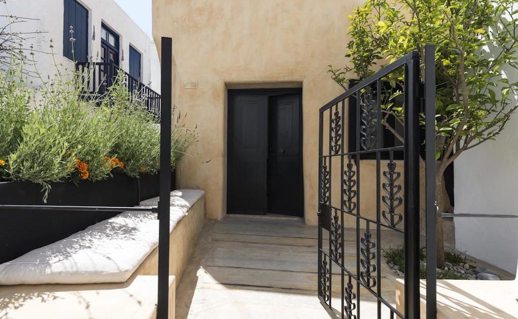 Property in Old Parikia Town Paros Island 23