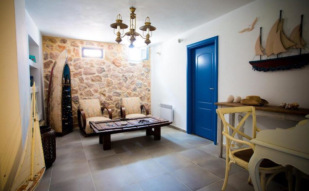 Single House in Akrotiri Santorini, House Santorini 15