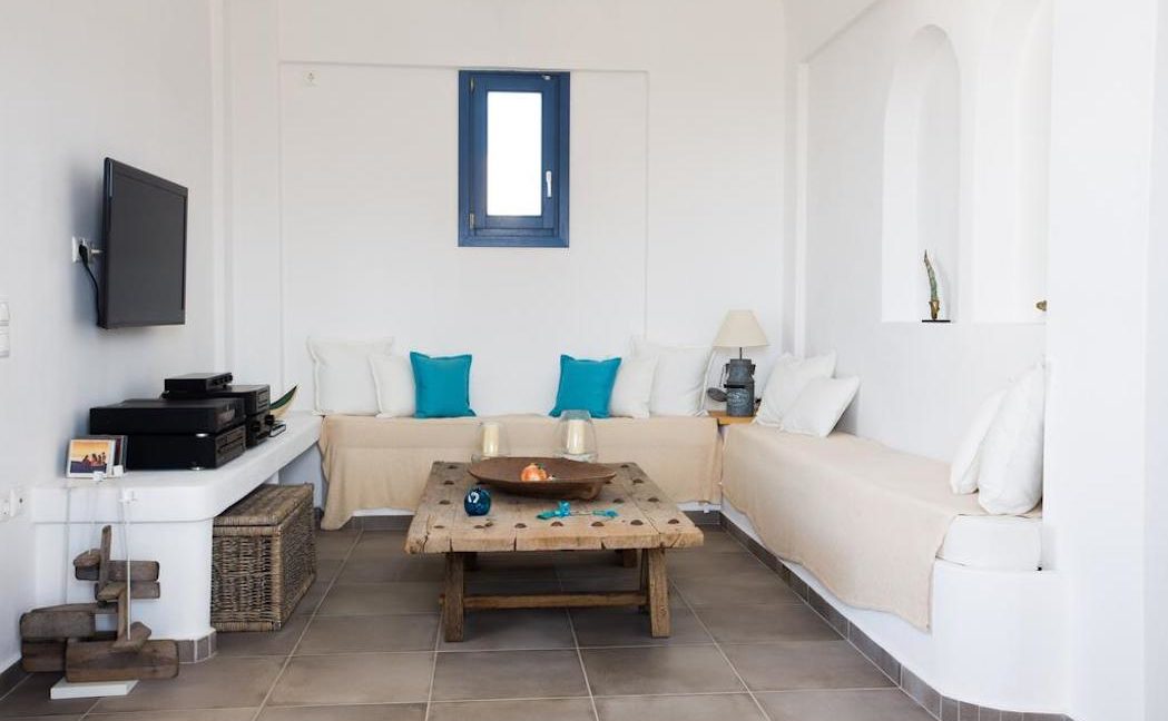 Single House in Akrotiri Santorini, House Santorini 26