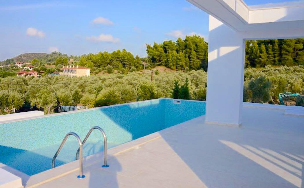 Villa for Sale Pefkochori Halkidiki Kassandra, Halkidiki Properties 11