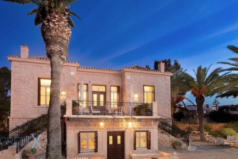 Beautiful Beachfront Villa near Athens, Aegina Island 3