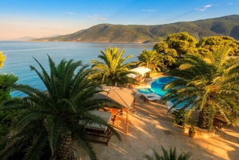 Luxury Sea front Villa in Attica FOR SALE - Porto Germeno