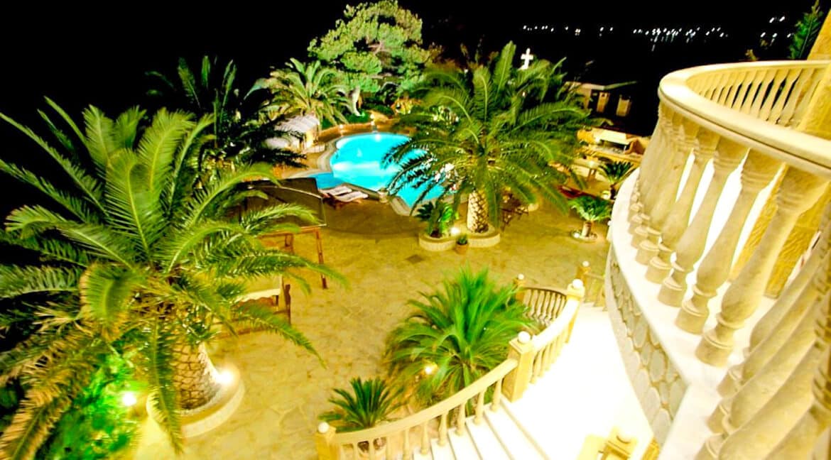 Luxury Sea front Villa in Attica FOR SALE - Porto Germeno, Luxury Beachfront Estate Greece, Luxury Estates Greece 31