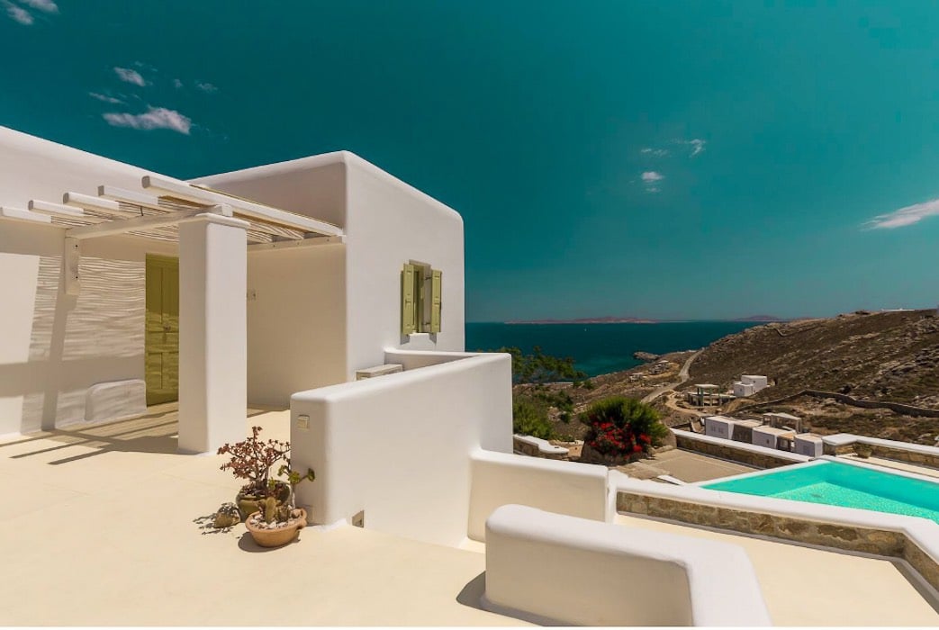 Excellent Property in Mykonos with Sea View and Pool FOR SALE