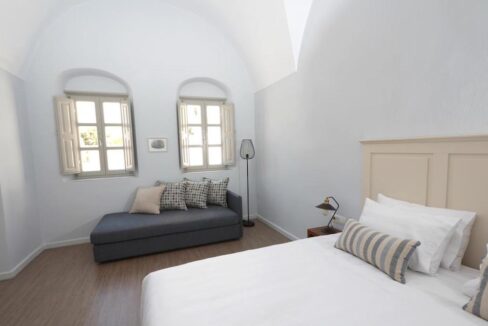 Property in Oia Santorini, Properties Santorini Greece 3