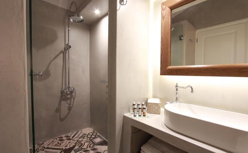 Property in Oia Santorini, Properties Santorini Greece 8
