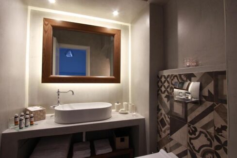 Property in Oia Santorini, Properties Santorini Greece 9