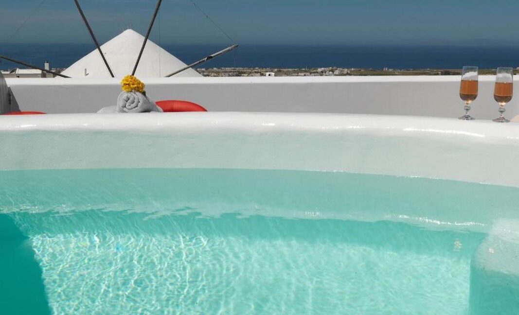 Property of 6 Rental Spaces in Santorini, Santorini Property 7