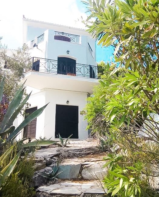 Villa near the sea Pounta Skiathos island, steps from the beach 2