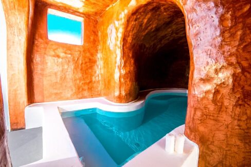 Houses Finikia Oia Santorini for sale, Hotel Sales Santorini 4