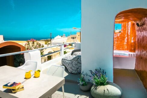 Houses Finikia Oia Santorini for sale, Hotel Sales Santorini 5