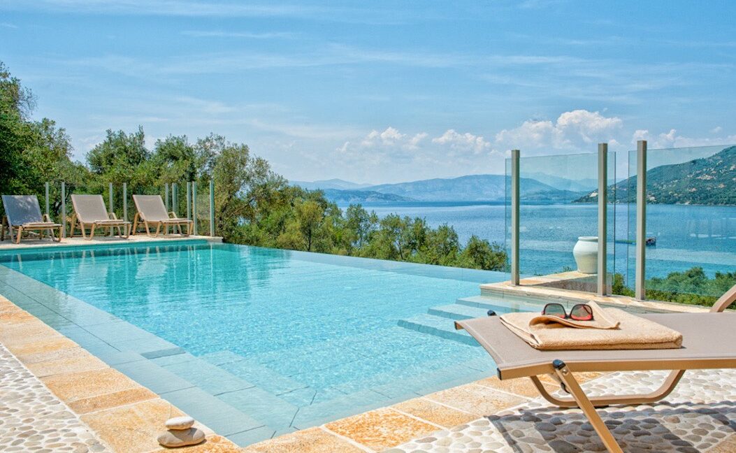 Seafront Corfu Villa for Sale, Barbati Corfu Greece 18
