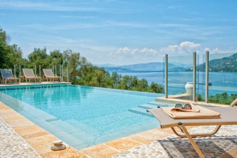 Seafront Corfu Villa for Sale, Barbati Corfu Greece 18
