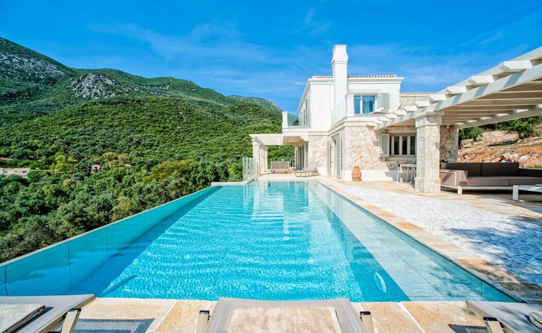 Seafront Corfu Villa for Sale, Barbati Corfu Greece 25
