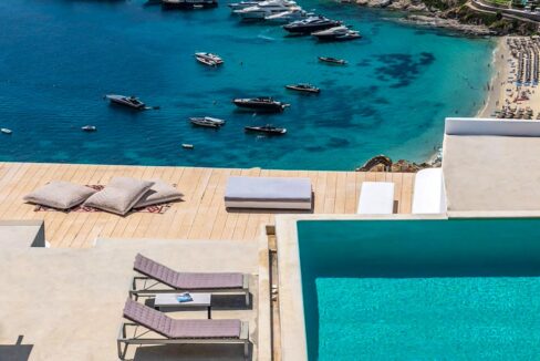 Villa at Psarou Beach near the famous Nammos beach Restaurant, Mykonos 1