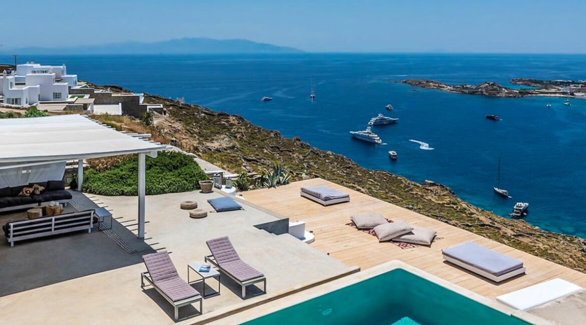 Villa at Psarou Beach near the famous Nammos beach Restaurant, Mykonos 2