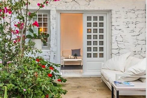 Villa at Psarou Beach near the famous Nammos beach Restaurant, Mykonos 28