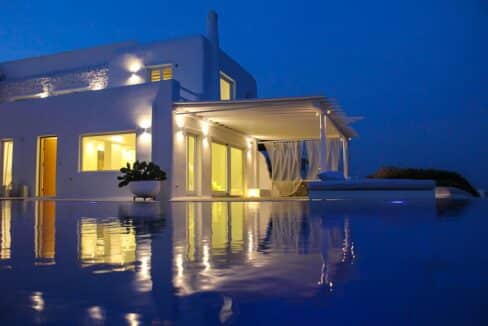 Villa at Psarou Beach near the famous Nammos beach Restaurant, Mykonos 38