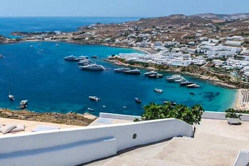 Villa at Psarou Beach near the famous Nammos beach Restaurant, Mykonos 7