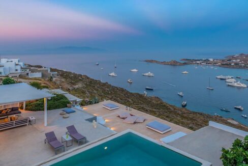 Villa at Psarou Beach near the famous Nammos beach Restaurant, Mykonos 9