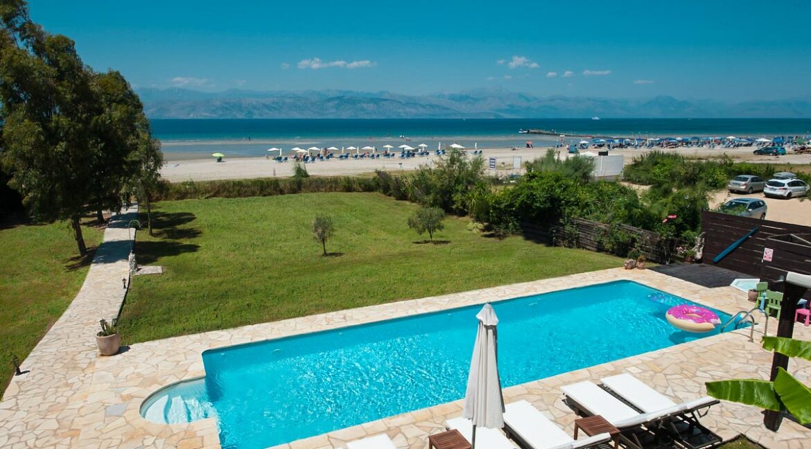 Villa with direct sea access at Corfu, Kassiopi. Corfu Luxury homes, Properties at the sea in Greece 30